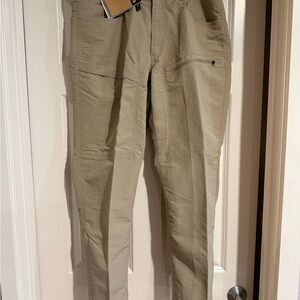 The North Face Men's Cargo Pants - Tan